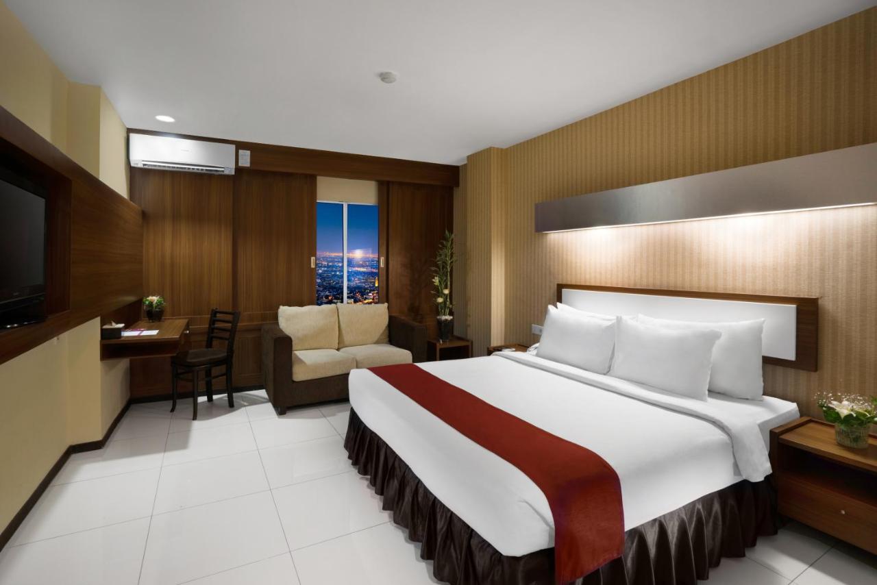 Garuda Plaza Hotel Medan Dış mekan fotoğraf