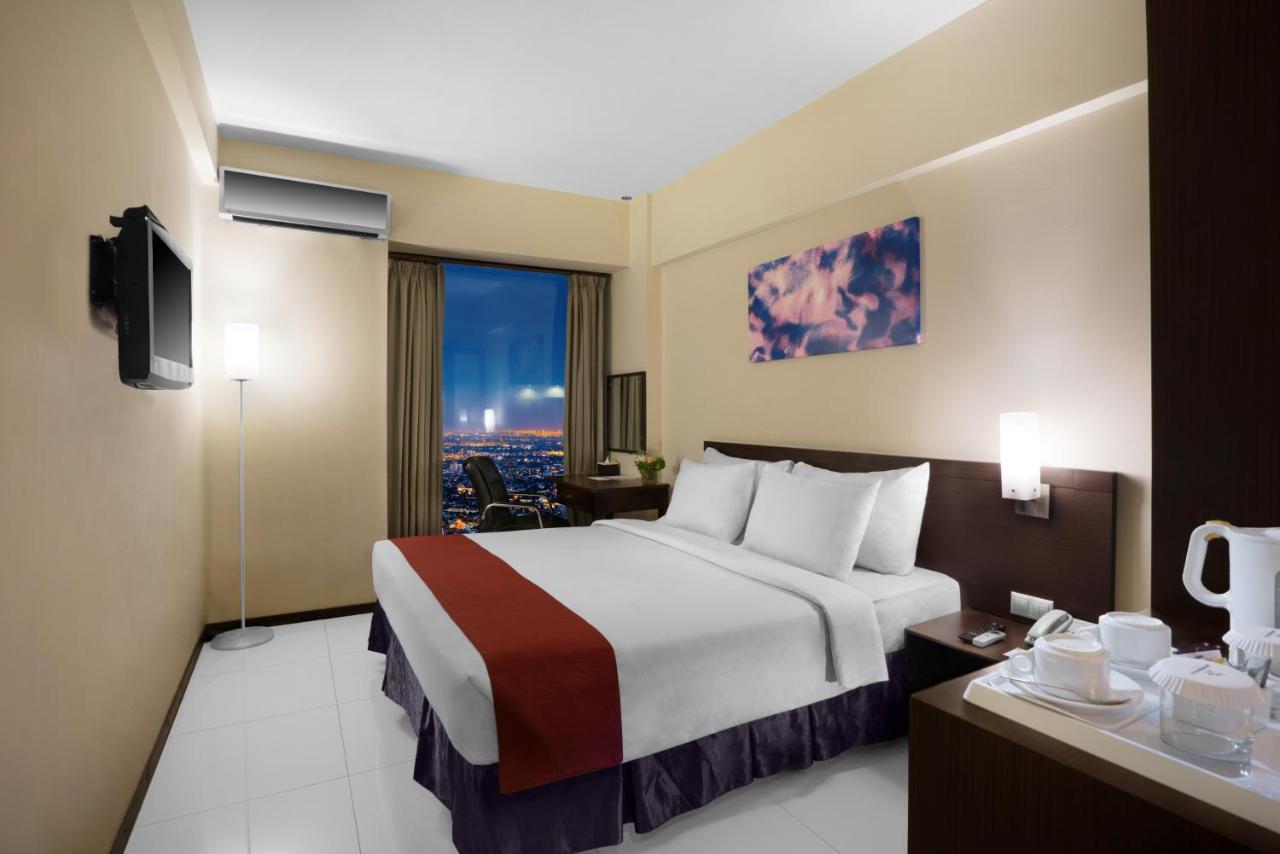 Garuda Plaza Hotel Medan Dış mekan fotoğraf